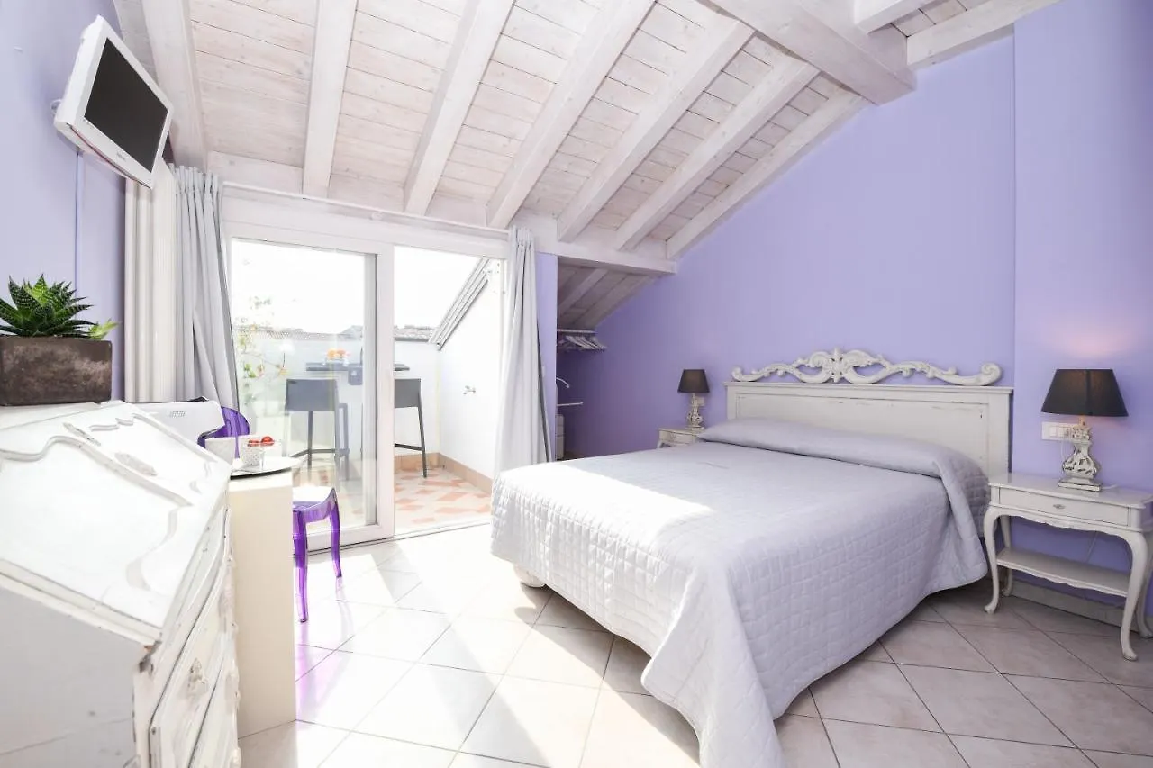 Le Reve - Lake View Rooms Sirmione Italy