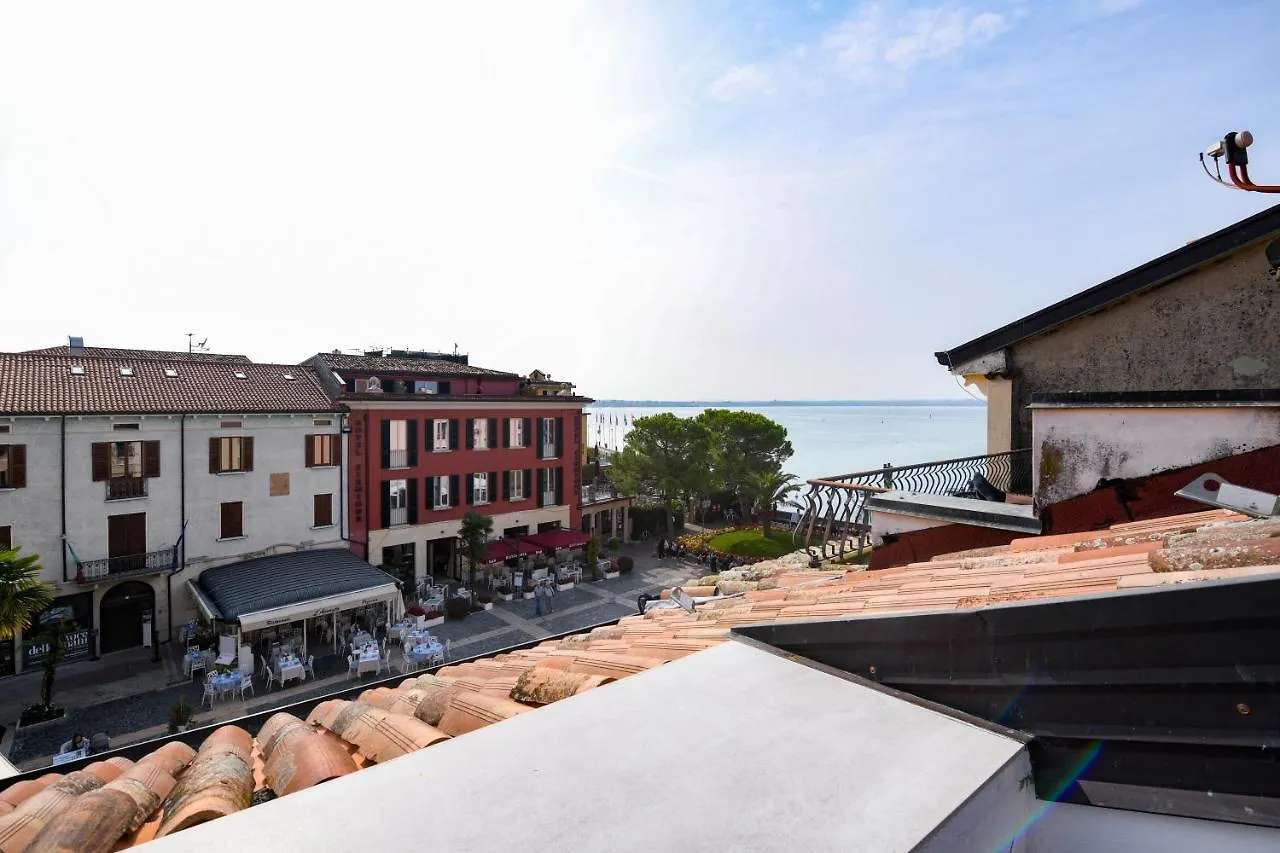 Le Reve - Lake View Rooms Sirmione Bed & Breakfast