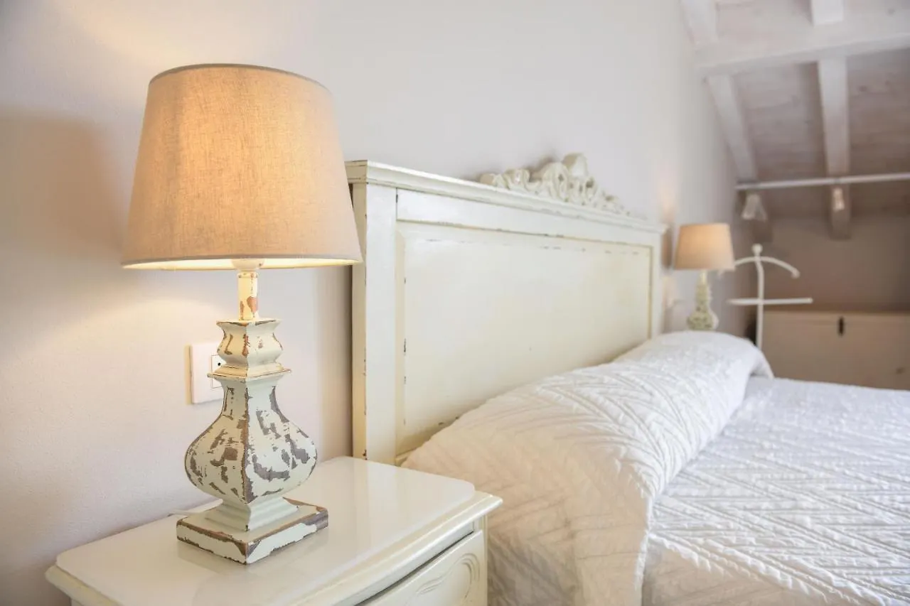 Bed & Breakfast Le Reve - Lake View Rooms Sirmione Italy