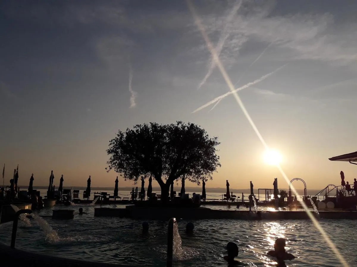 Bed & Breakfast Le Reve - Lake View Rooms Sirmione