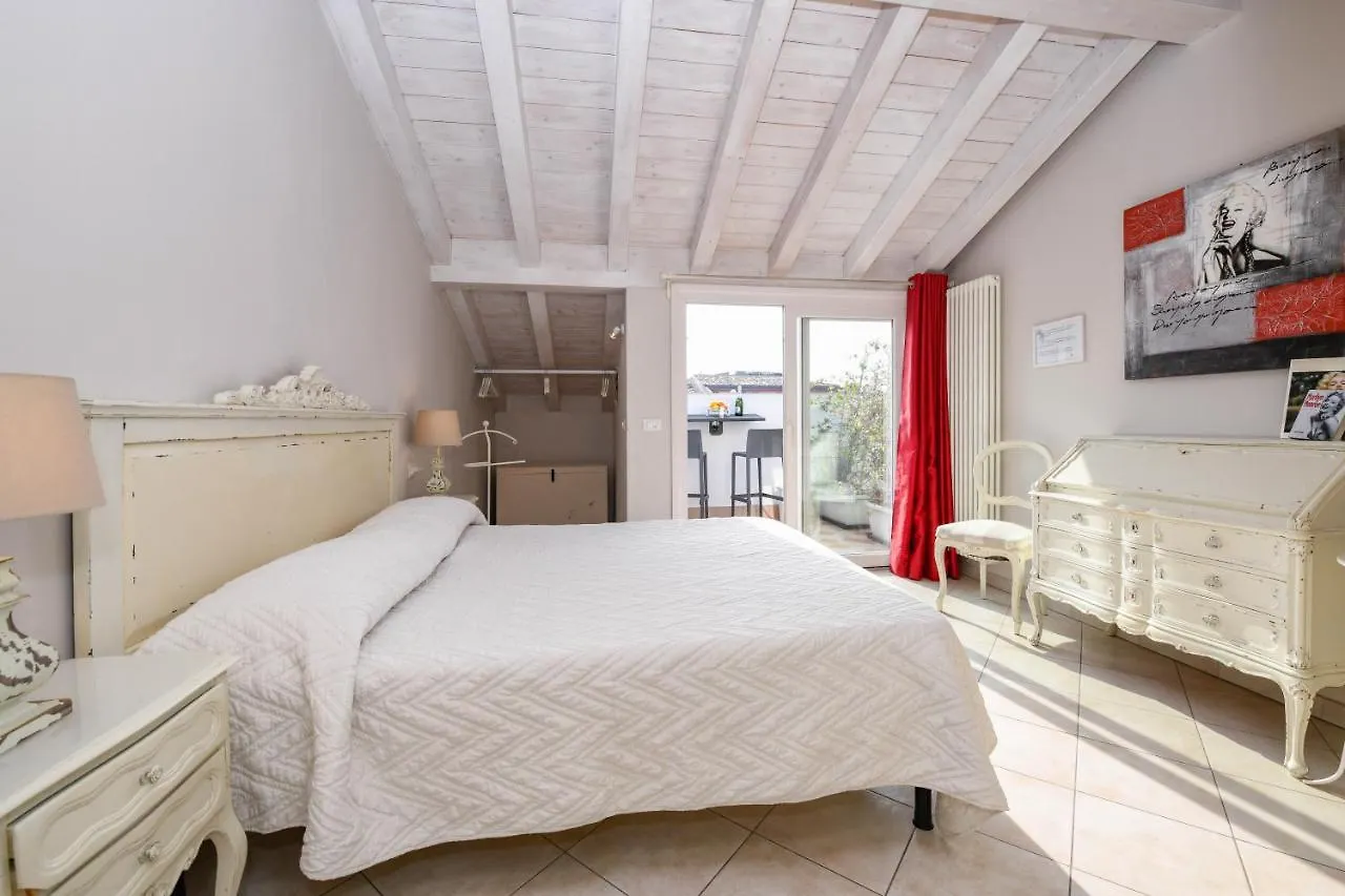 Bed & Breakfast Le Reve - Lake View Rooms Sirmione Italia