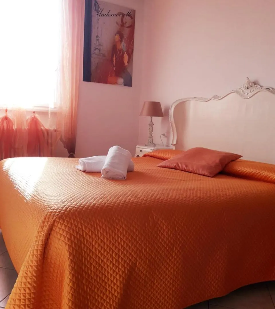 Le Reve - Lake View Rooms Sirmione Bed & Breakfast